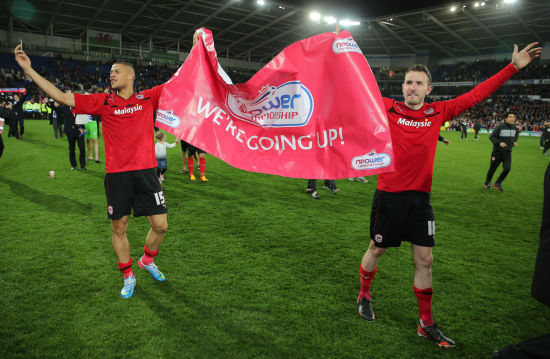 官方：前云南球员迪力穆拉提加盟中超新军辽宁铁人（中超新军辽宁铁人官宣签下前云南球员迪力穆拉提）