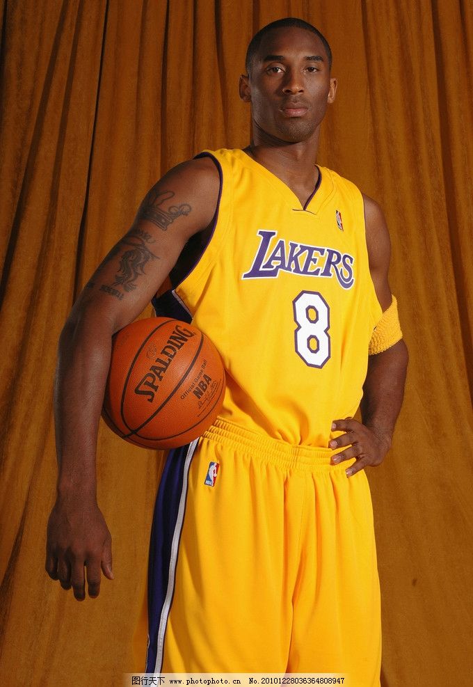 你的队徽不配出现在我的球场！细数桑德兰与纽卡的恩怨情仇（这枚队徽别踏入我的主场：盘点桑德兰与纽卡的百年宿怨）